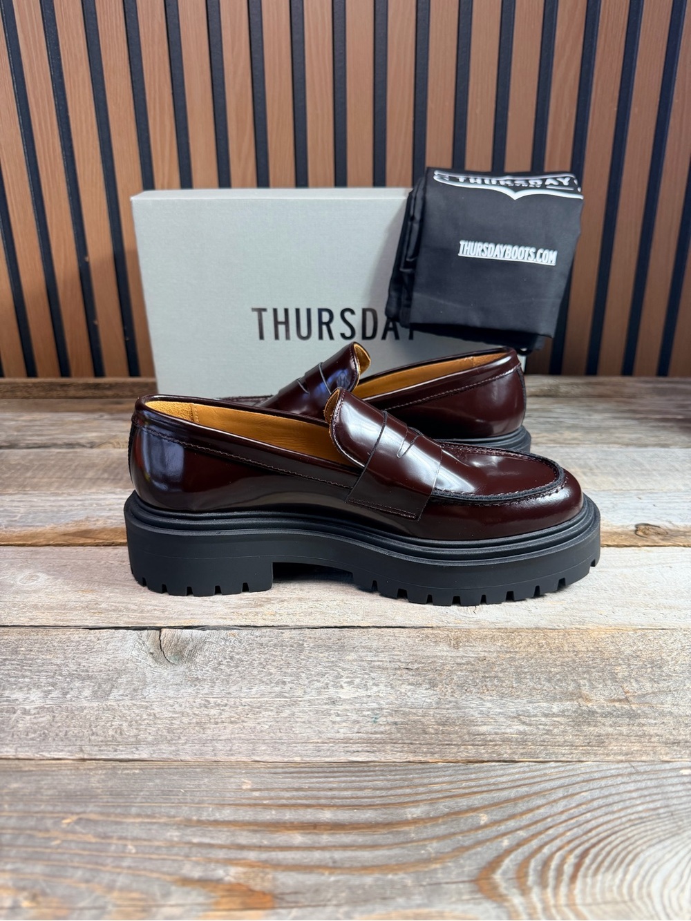 Thursday Burgundy Penny Loafers Women's 8.5 Like New - Picture 5 of 8